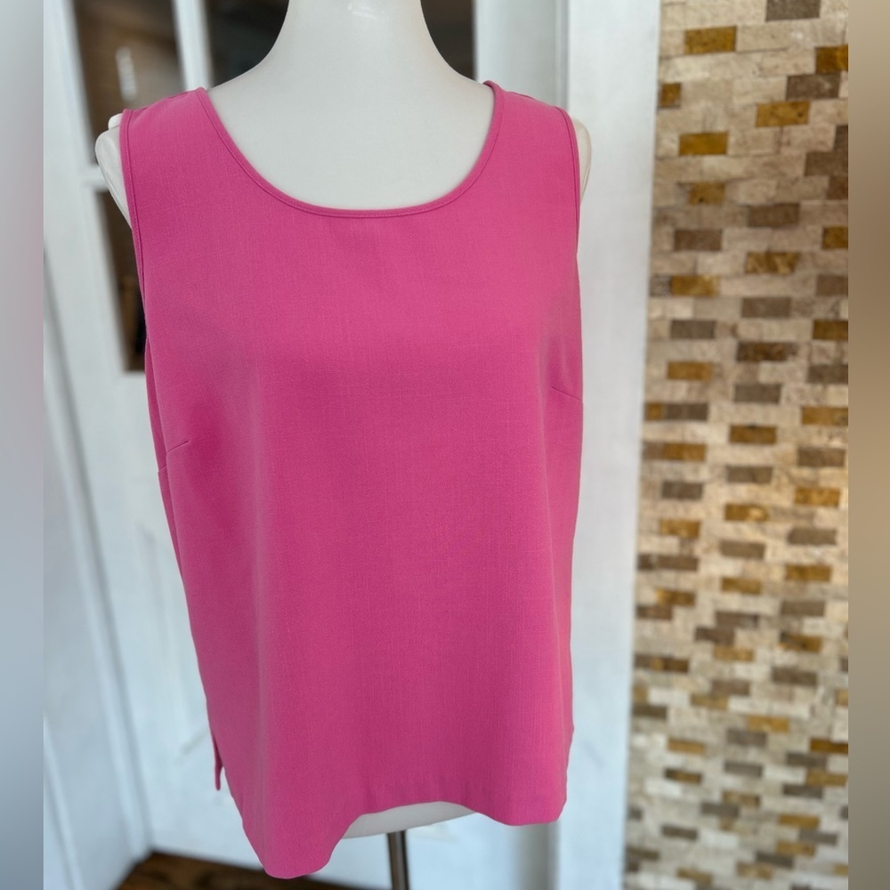 Look-Of-Linen Tank Top - Picture 2 of 7